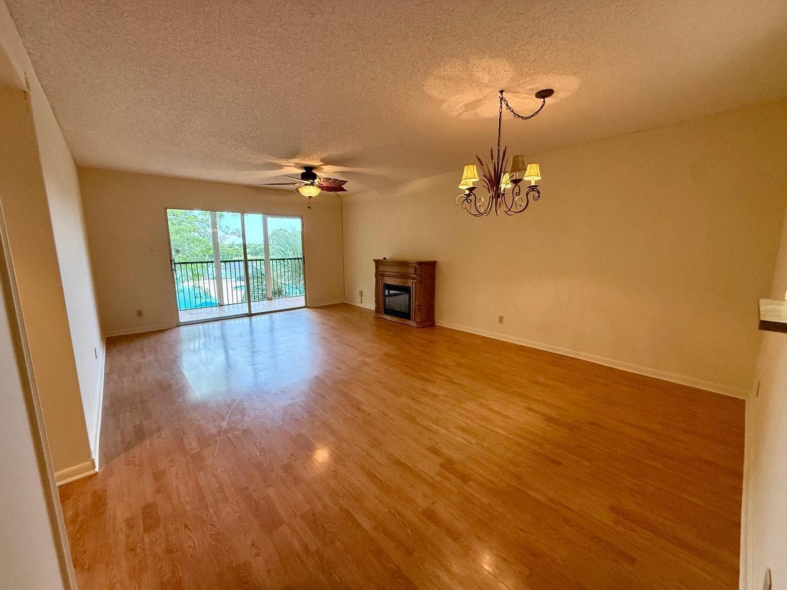 2212 S CYPRESS BEND Drive # 303, Pompano Beach, FL 33069 photo 3