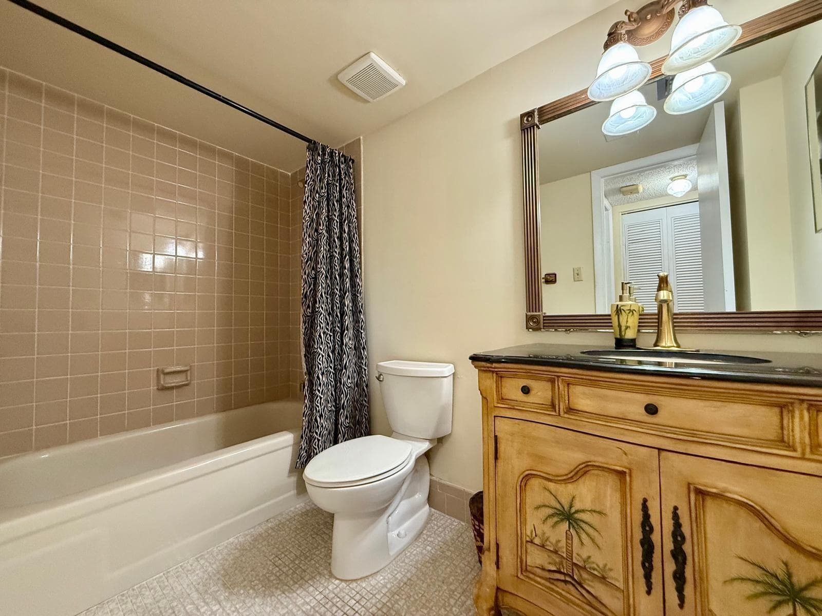 2212 S CYPRESS BEND Drive # 303, Pompano Beach, FL 33069 photo 10