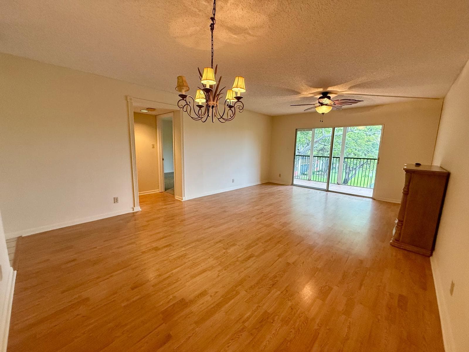 2212 S CYPRESS BEND Drive # 303, Pompano Beach, FL 33069 photo 4