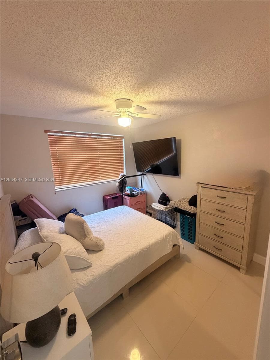 4417 W 11th Ave # 43, Hialeah, FL 33012 photo 9