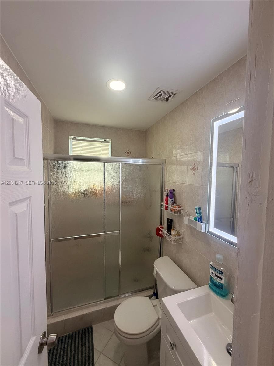 4417 W 11th Ave # 43, Hialeah, FL 33012 photo 10