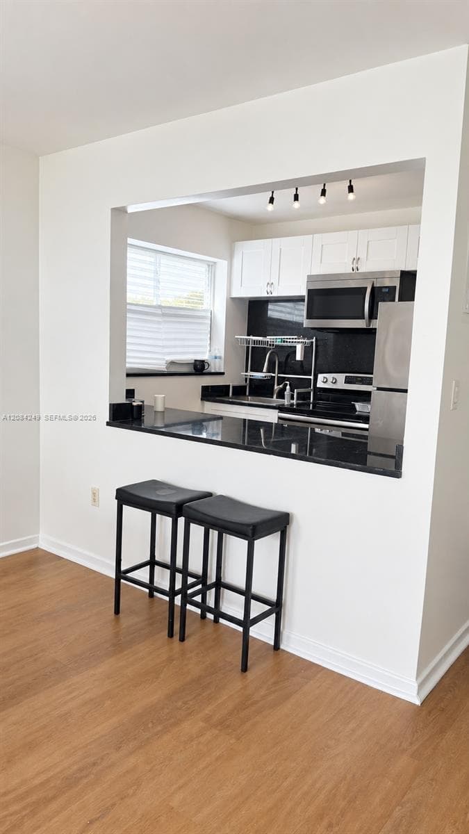 1990 Marseille Dr # 407, Miami Beach, FL 33141 photo 2