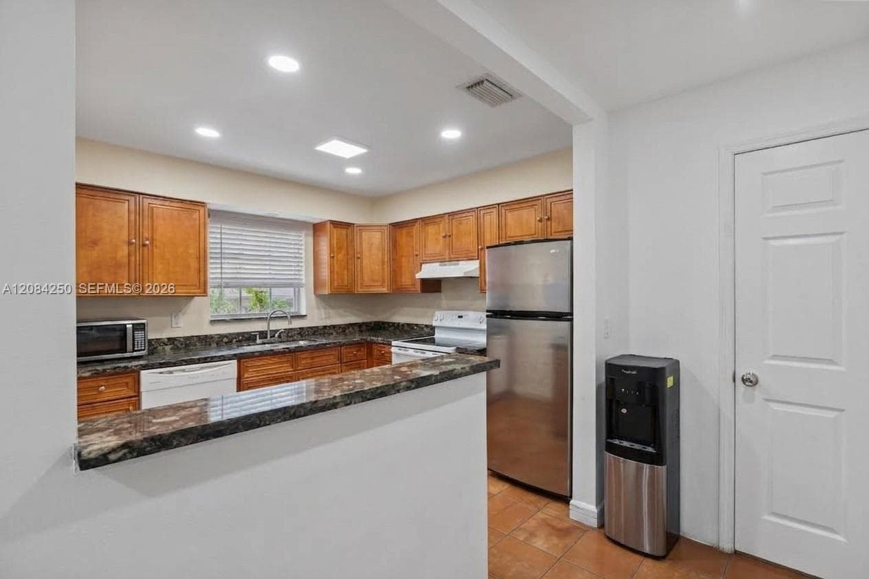 3831 NW 6th Pl, Lauderhill, FL 33311 photo 10