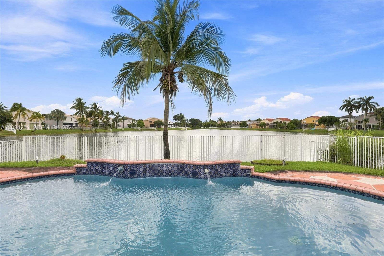 1421 NW 159th Ave, Pembroke Pines, FL 33028 photo 4