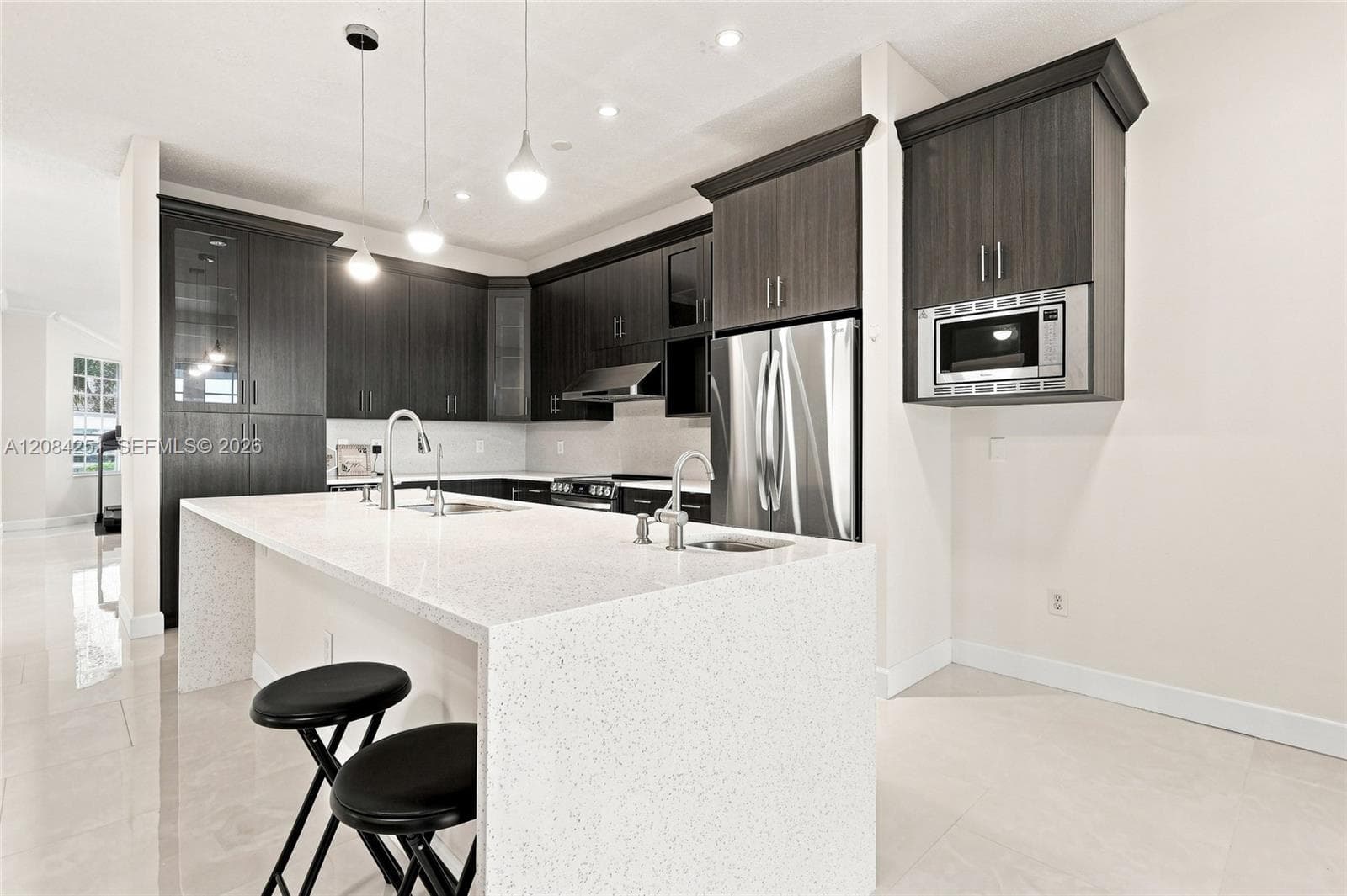 1421 NW 159th Ave, Pembroke Pines, FL 33028 photo 8