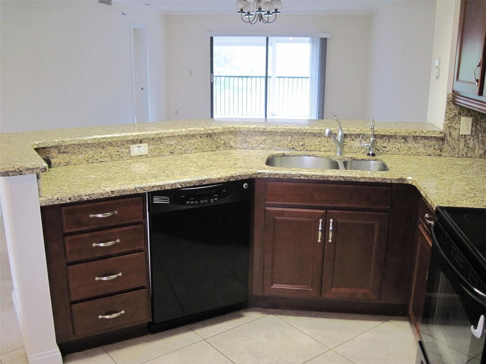 2232 N CYPRESS BEND Drive # 307, Pompano Beach, FL 33069 photo 3