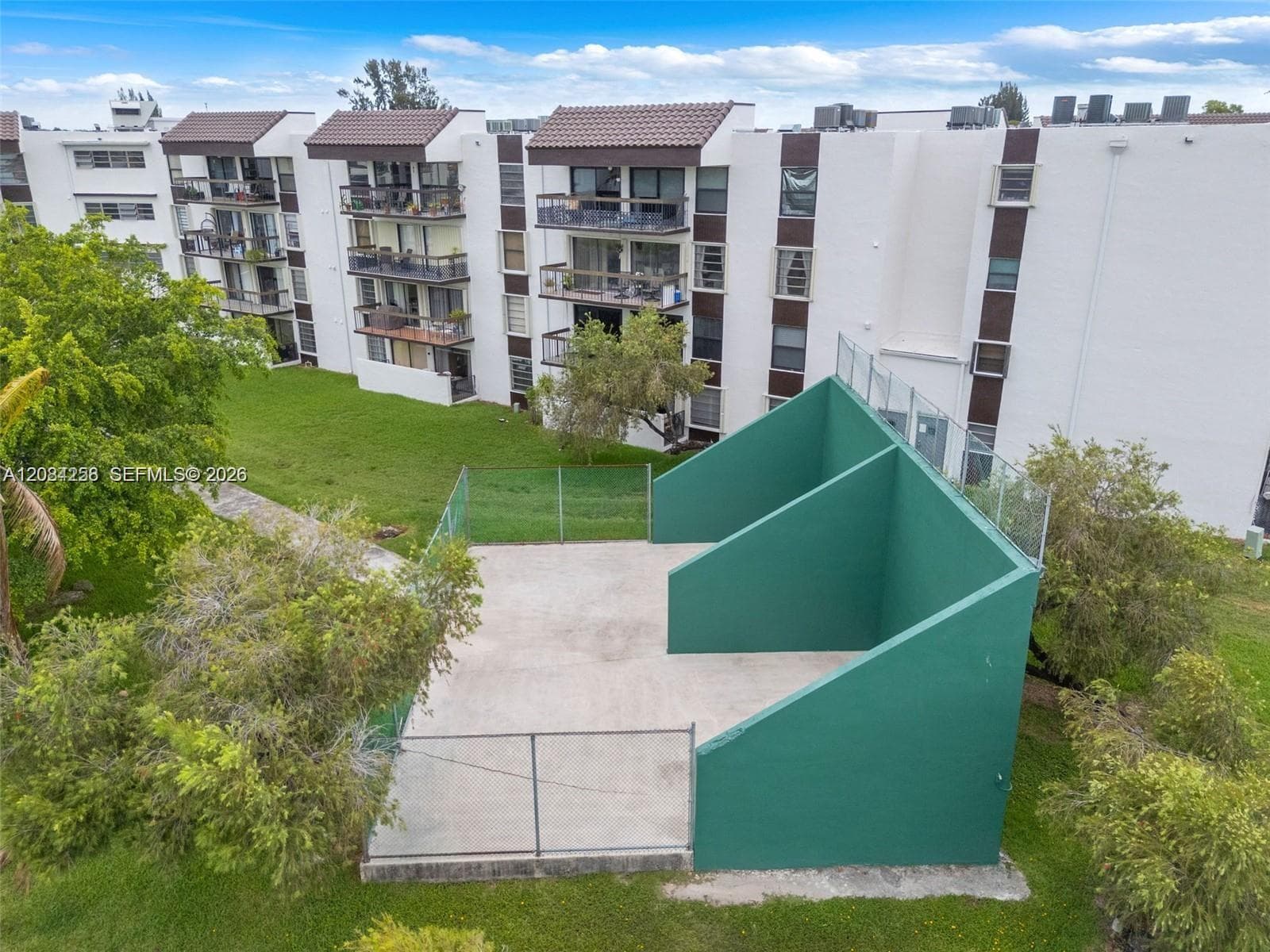 1350 SW 122nd Ave # 317, Miami, FL 33184 photo 5