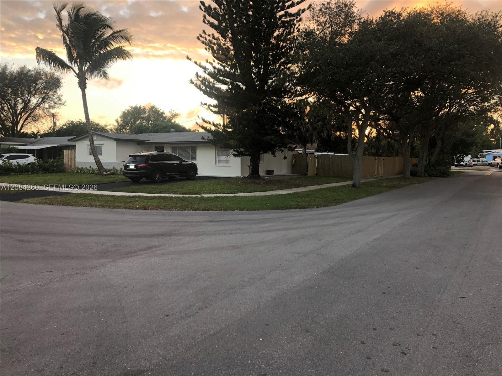 5001 SW 94th Way, Cooper City, FL 33328 photo 4