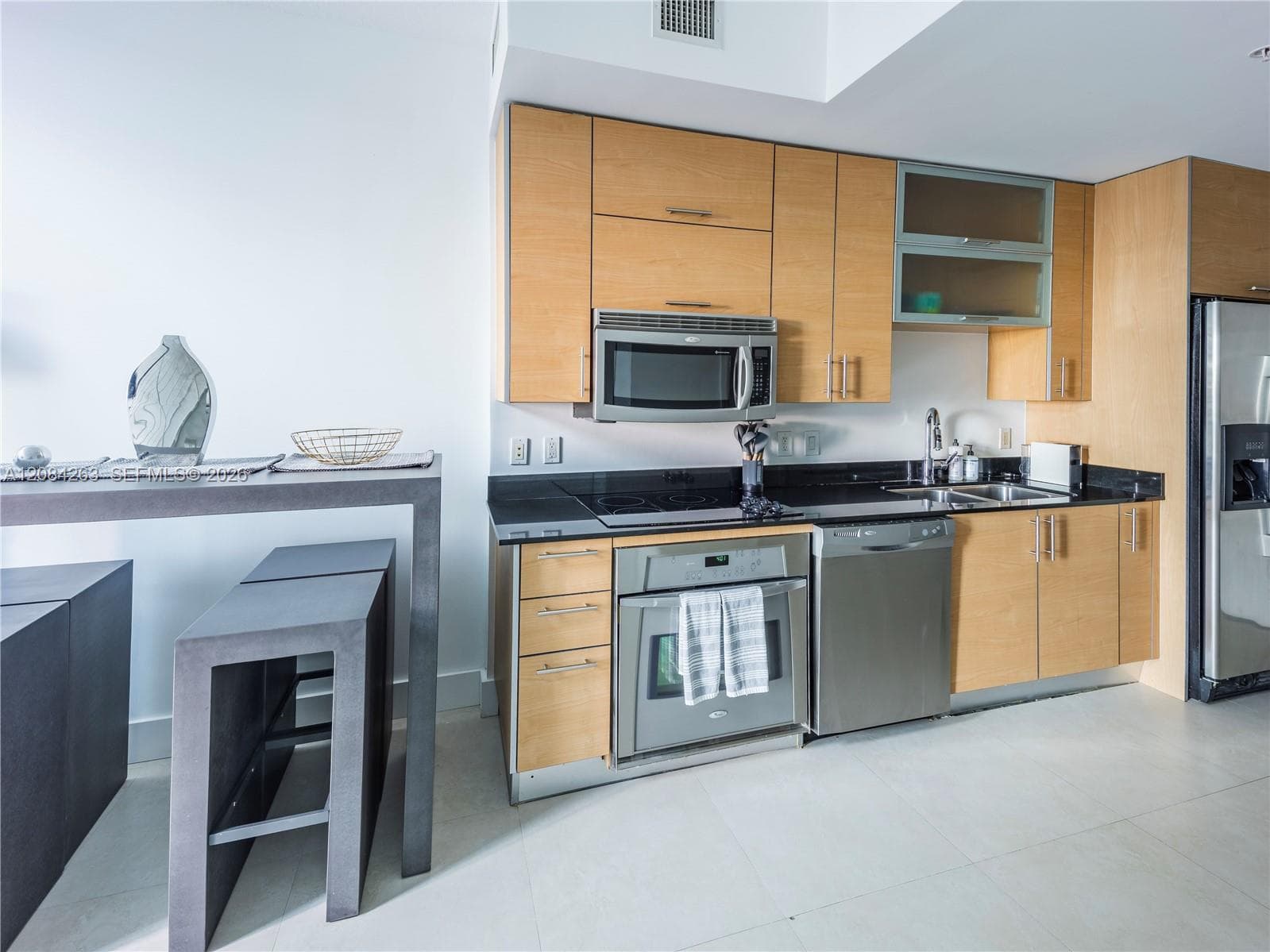60 SW 13th St # 3222, Miami, FL 33130 photo 4