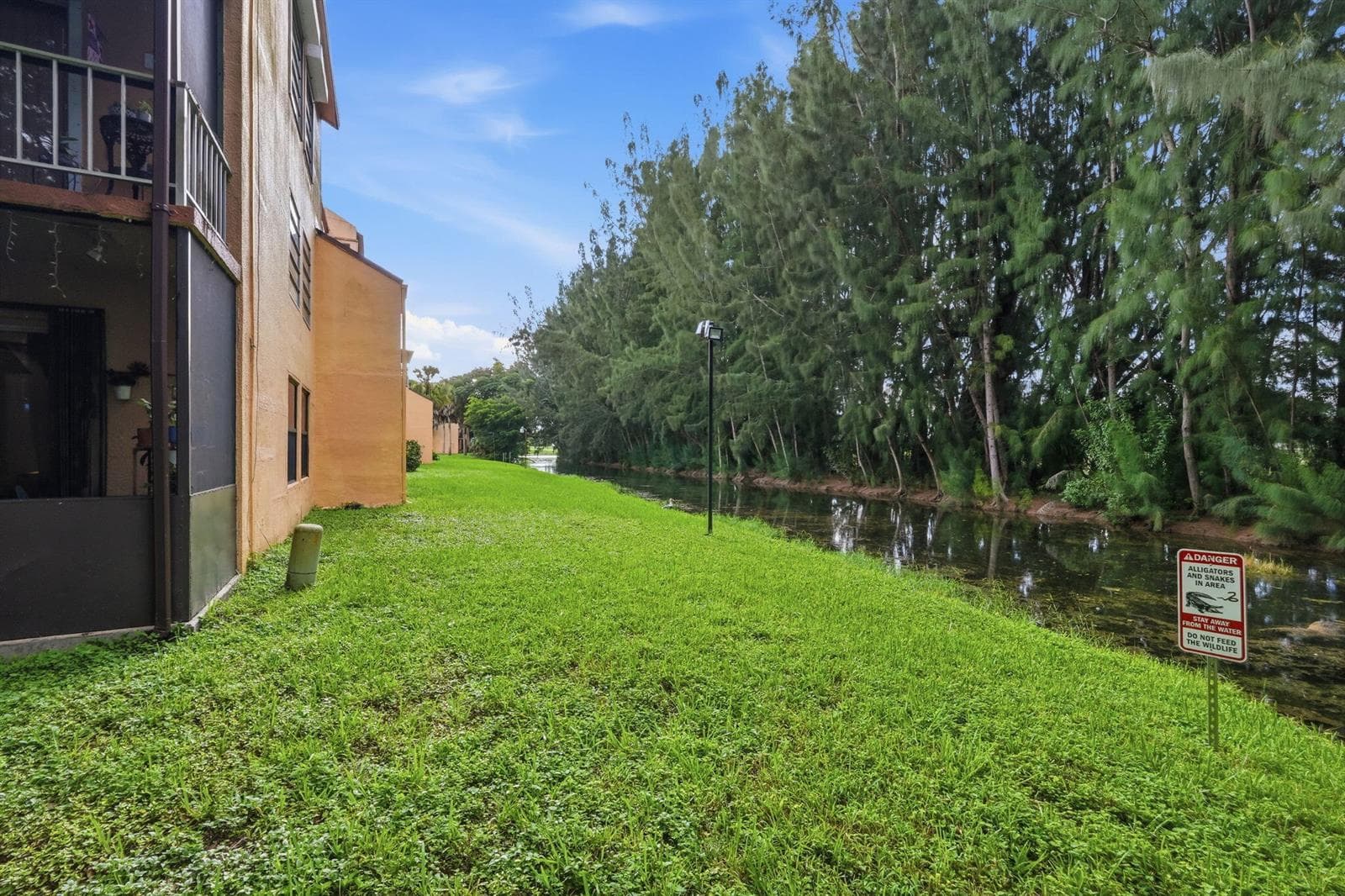 430 COMMODORE Drive # 314, Plantation, FL 33325 photo 4