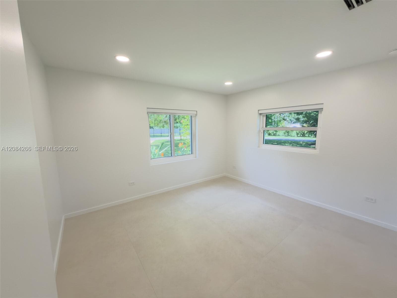 7895 SW 76th Ter, Miami, FL 33143 photo 13