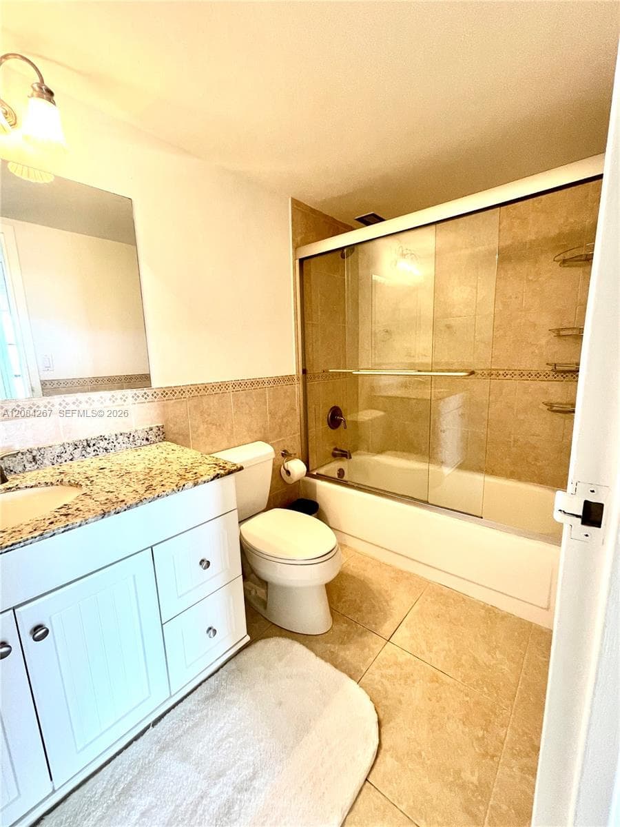 1000 Parkview Dr # 527, Hallandale Beach, FL 33009 photo 7