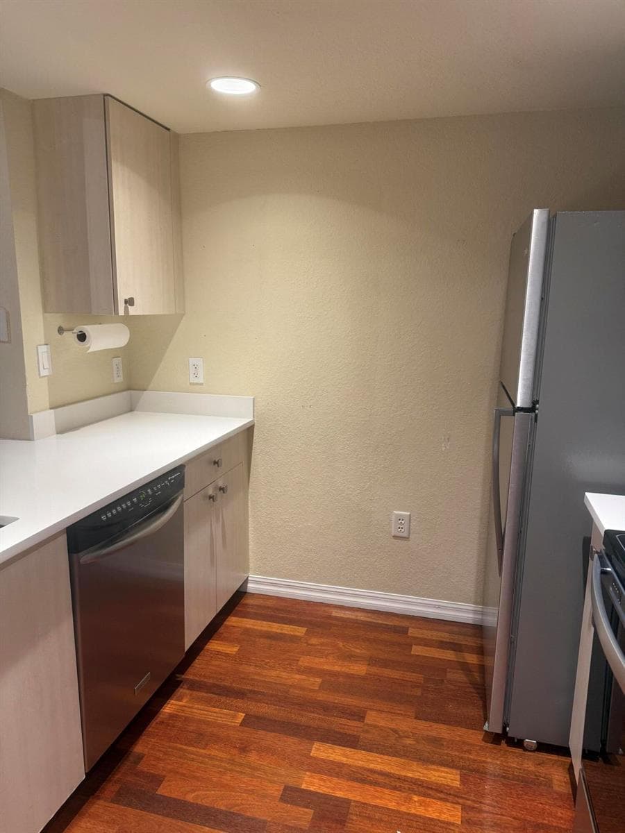 1801 N FLAGLER Drive # 418, West Palm Beach, FL 33407