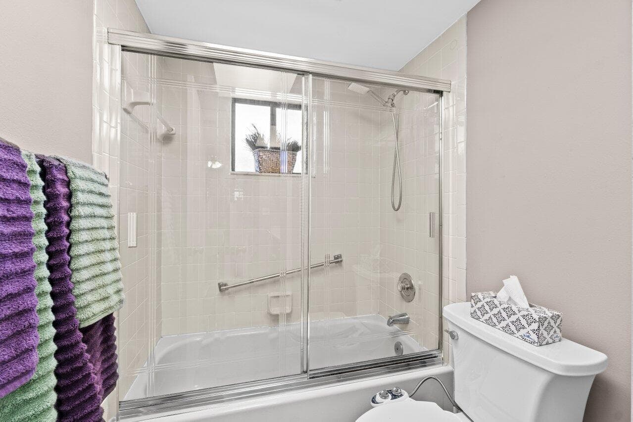 5100 Las Verdes Circle # 316, Delray Beach, FL 33484 photo 13