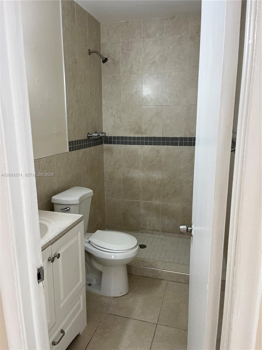 2840 Fillmore St # 7, Hollywood, FL 33020 photo 10
