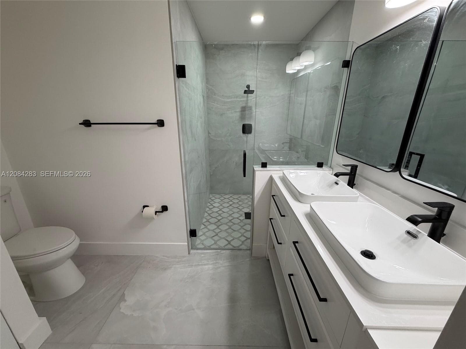 11085 NW 38th Pl, Sunrise, FL 33351 photo 6
