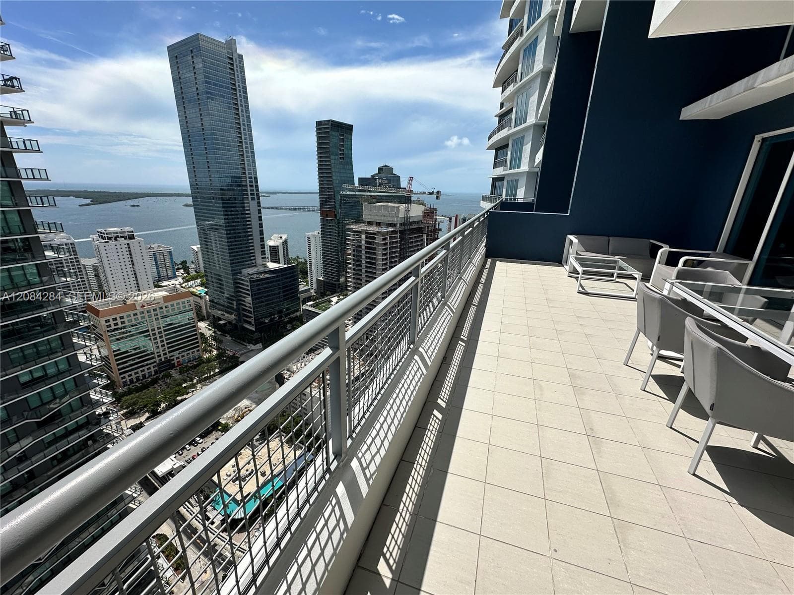 60 SW 13th St # 4006, Miami, FL 33130 photo 8