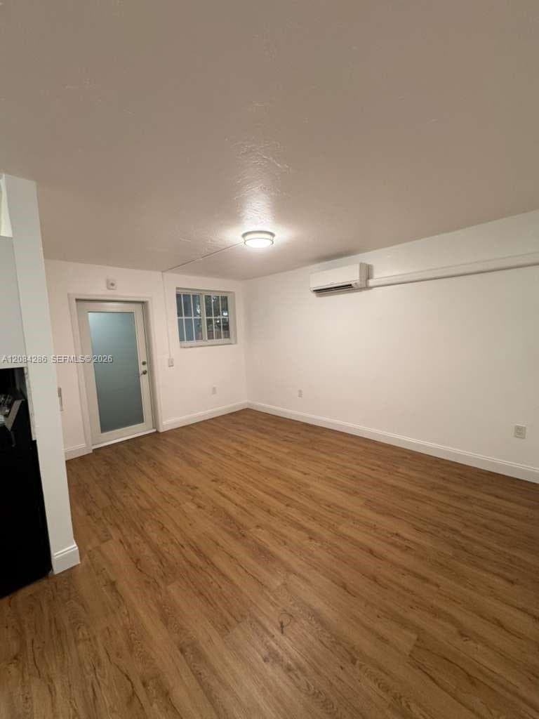 160 NE 55th St # 3, Miami, FL 33137 photo 3