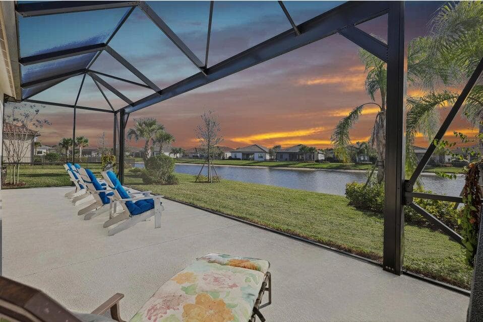 786 SE COURANCES Drive, Port St. Lucie, FL 34984 photo 3