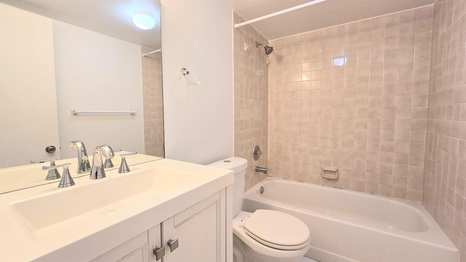 10001 W Atlantic Boulevard # Unit 327, Coral Springs, FL 33071 photo 8