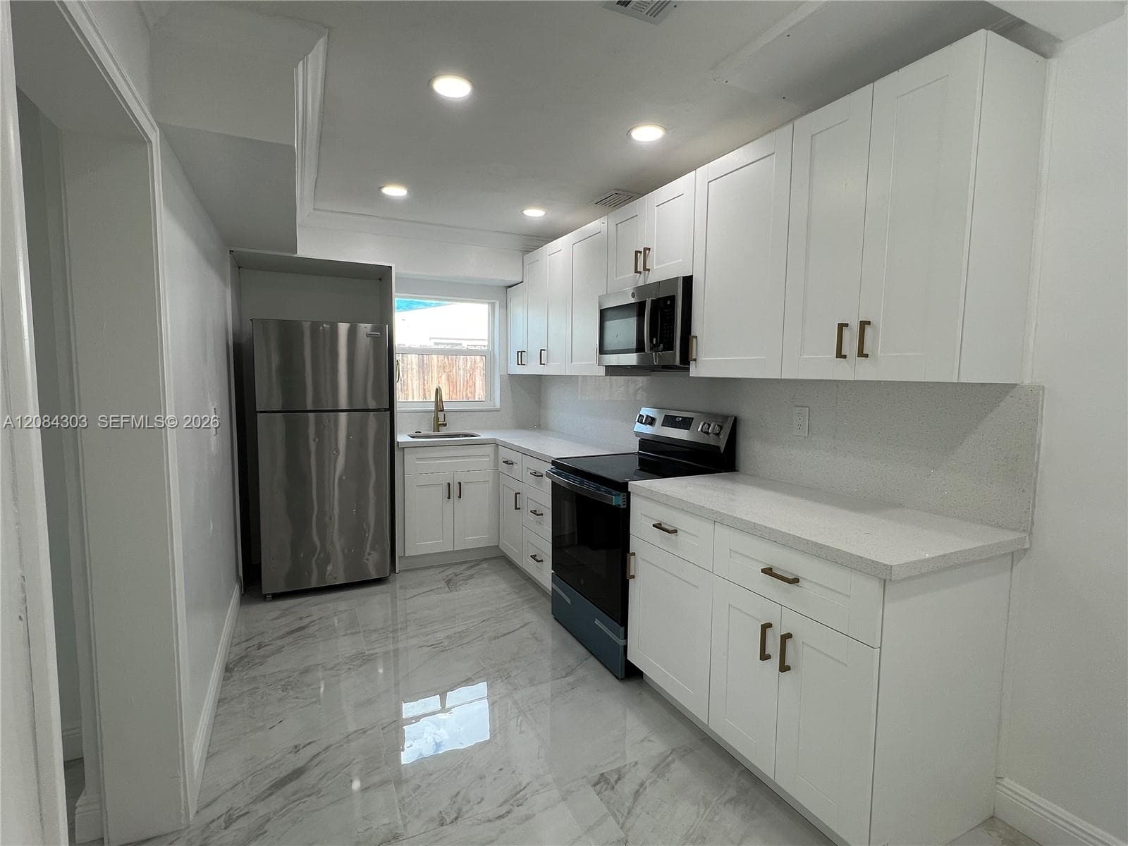 6651 Allen St # 6651, Hollywood, FL 33024 photo 9