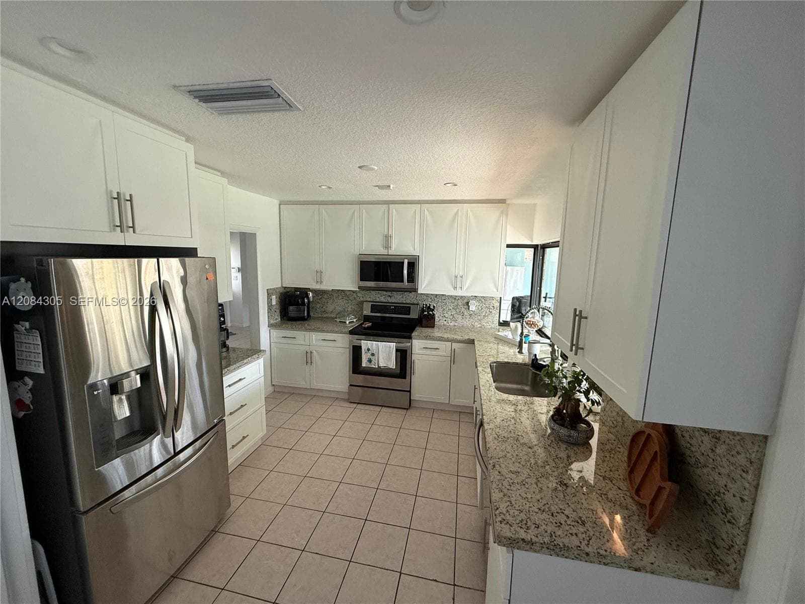 308 NW 19th St # 0, Homestead, FL 33030 photo 4