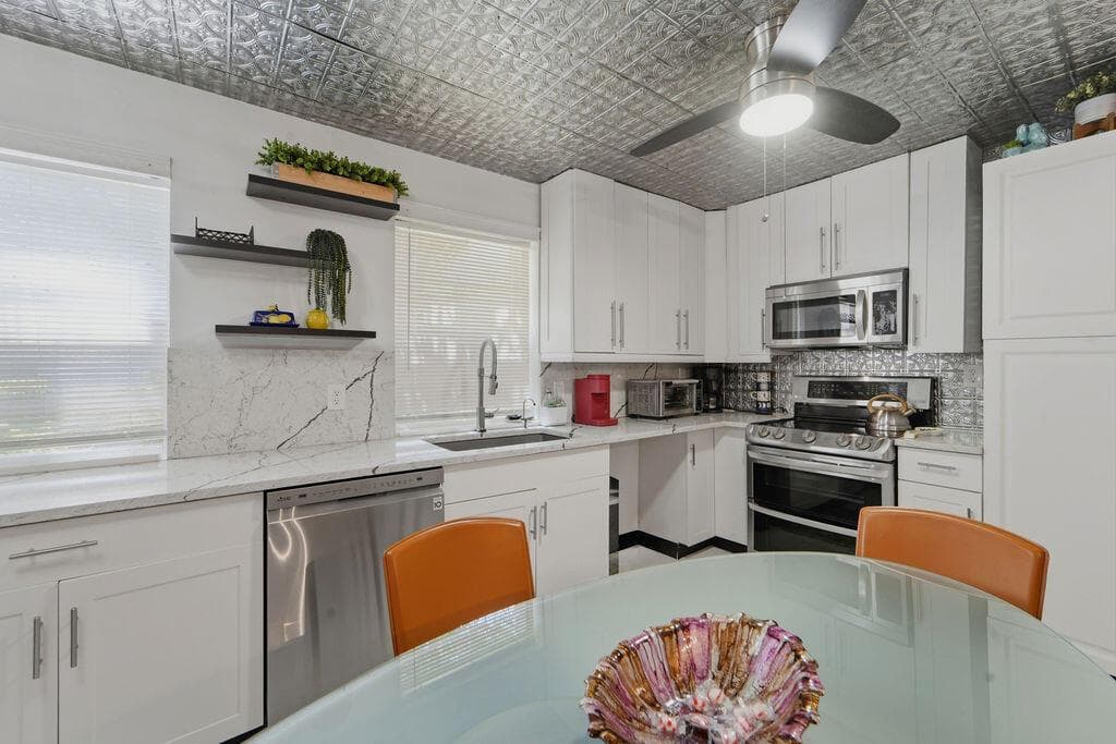 396 Monaco Court # 396-I, Delray Beach, FL 33446 photo 2