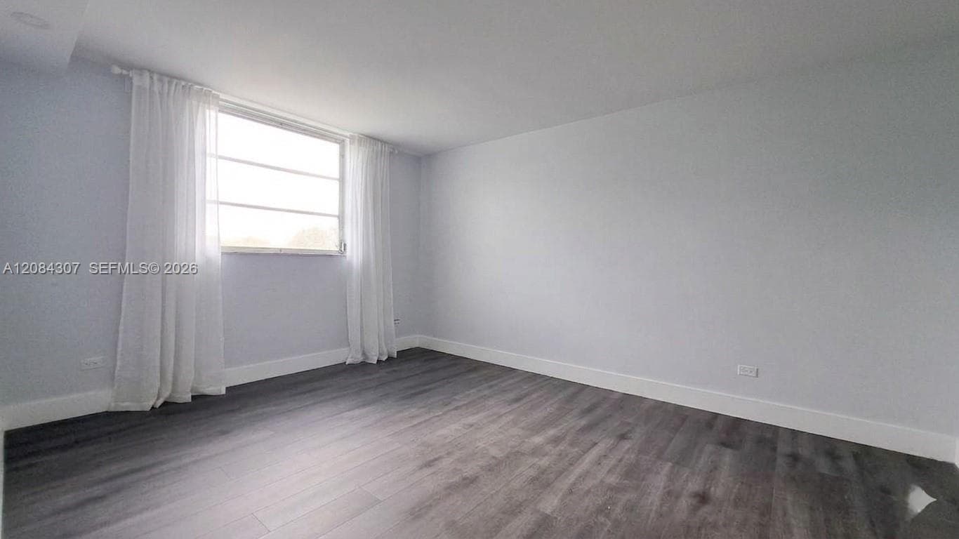 445 NE 195th St # 332, Miami, FL 33179 photo 9