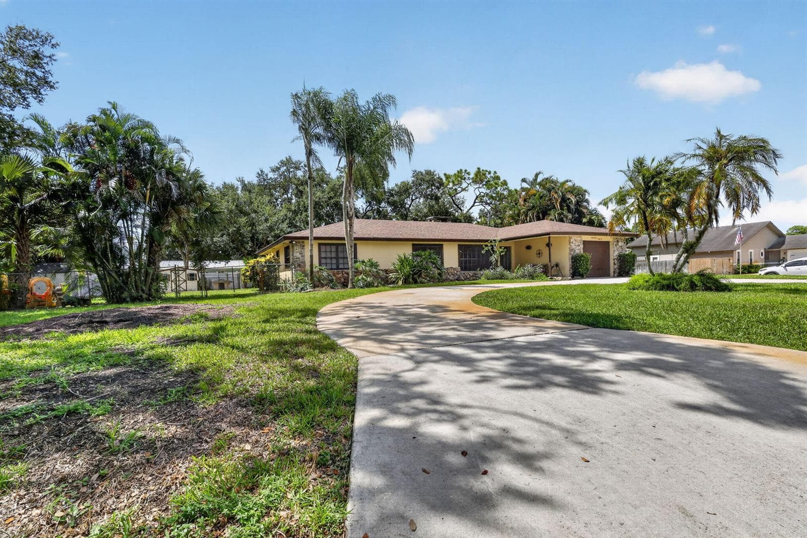 4746 CANAL Drive, Lake Worth, FL 33463 photo 2