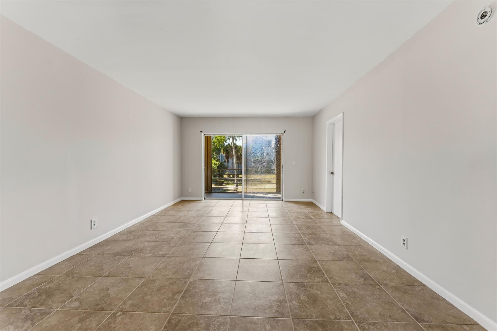 1638 EMBASSY Drive # 208, West Palm Beach, FL 33401 photo 3