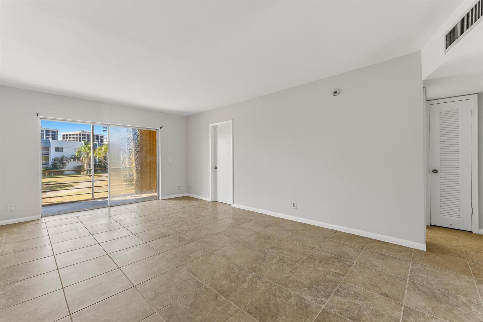 1638 EMBASSY Drive # 208, West Palm Beach, FL 33401