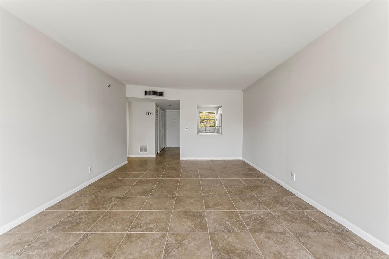 1638 EMBASSY Drive # 208, West Palm Beach, FL 33401 photo 5