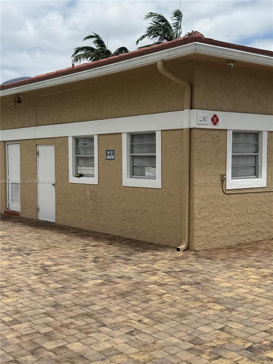 10228 Twin Lakes Dr # 16-E, Coral Springs, FL 33071 photo 6