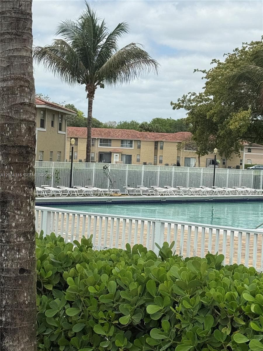 10228 Twin Lakes Dr # 16-E, Coral Springs, FL 33071 photo 8