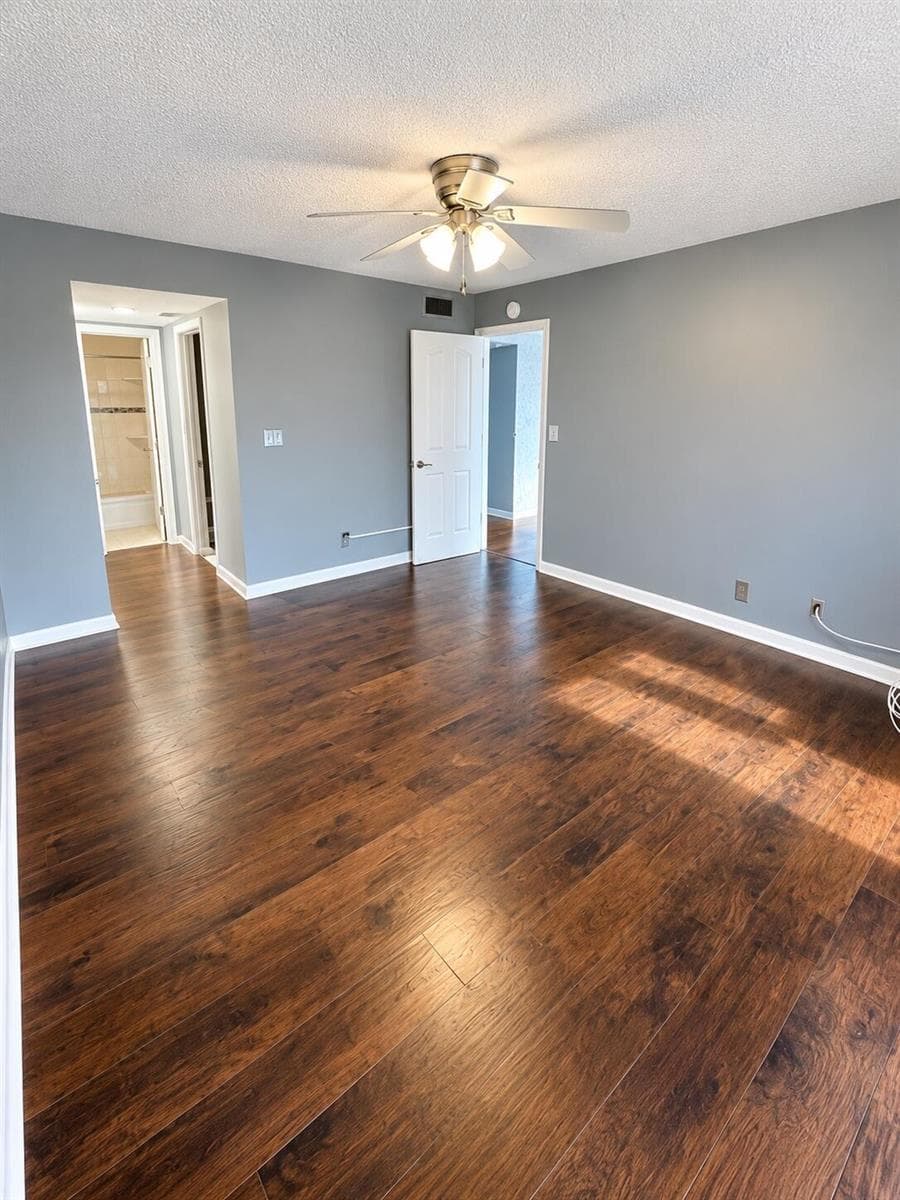 2320 S CYPRESS BEND Drive # 401, Pompano Beach, FL 33069 photo 4