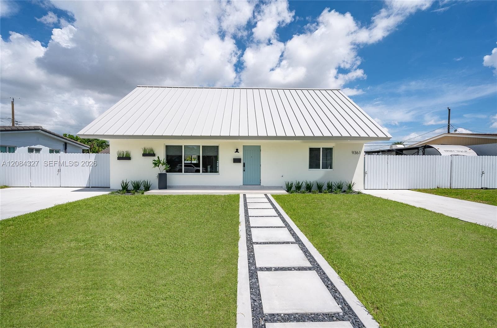 9361 SW 27th St, Miami, FL 33165 photo 3