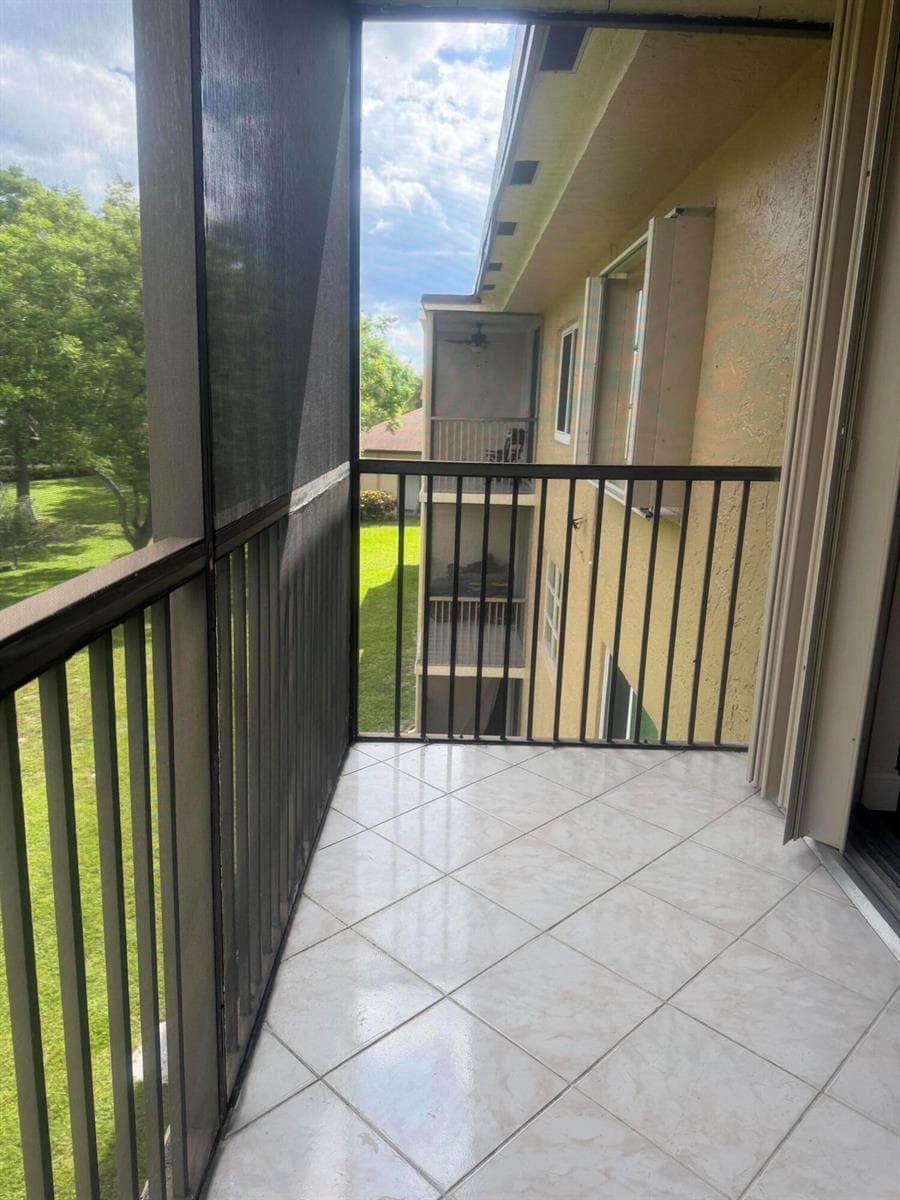 7710 NW 50th Street # 304, Lauderhill, FL 33351 photo 12