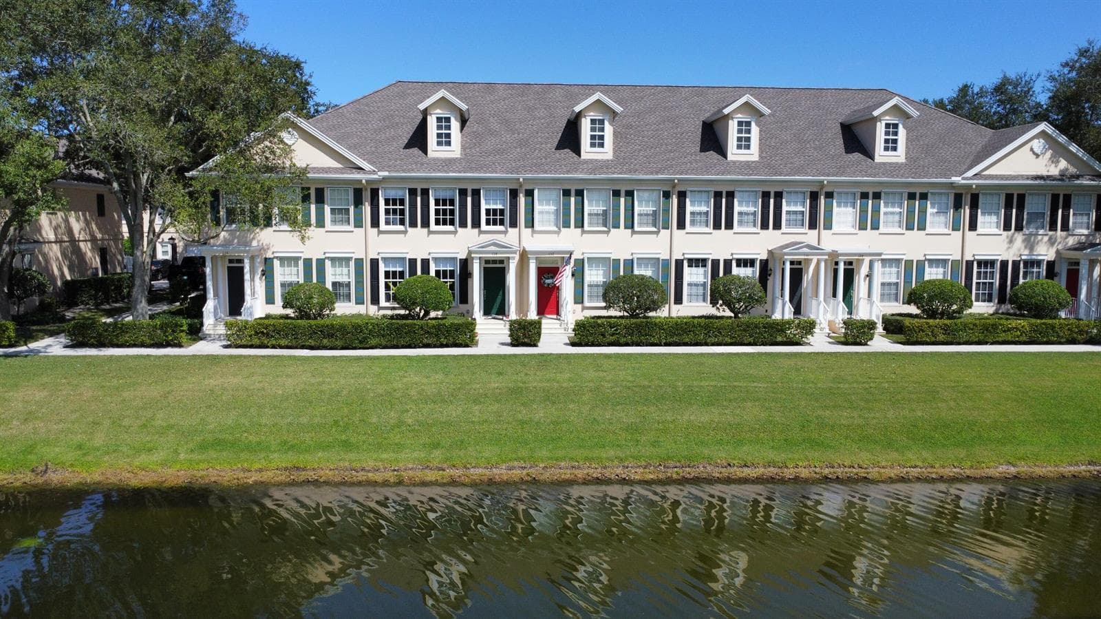 134 Wentworth Court, Jupiter, FL 33458
