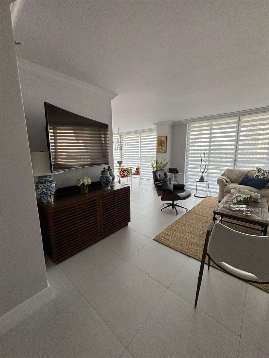 19101 NE 36TH Drive # 1606, Aventura, FL 33180 photo 4