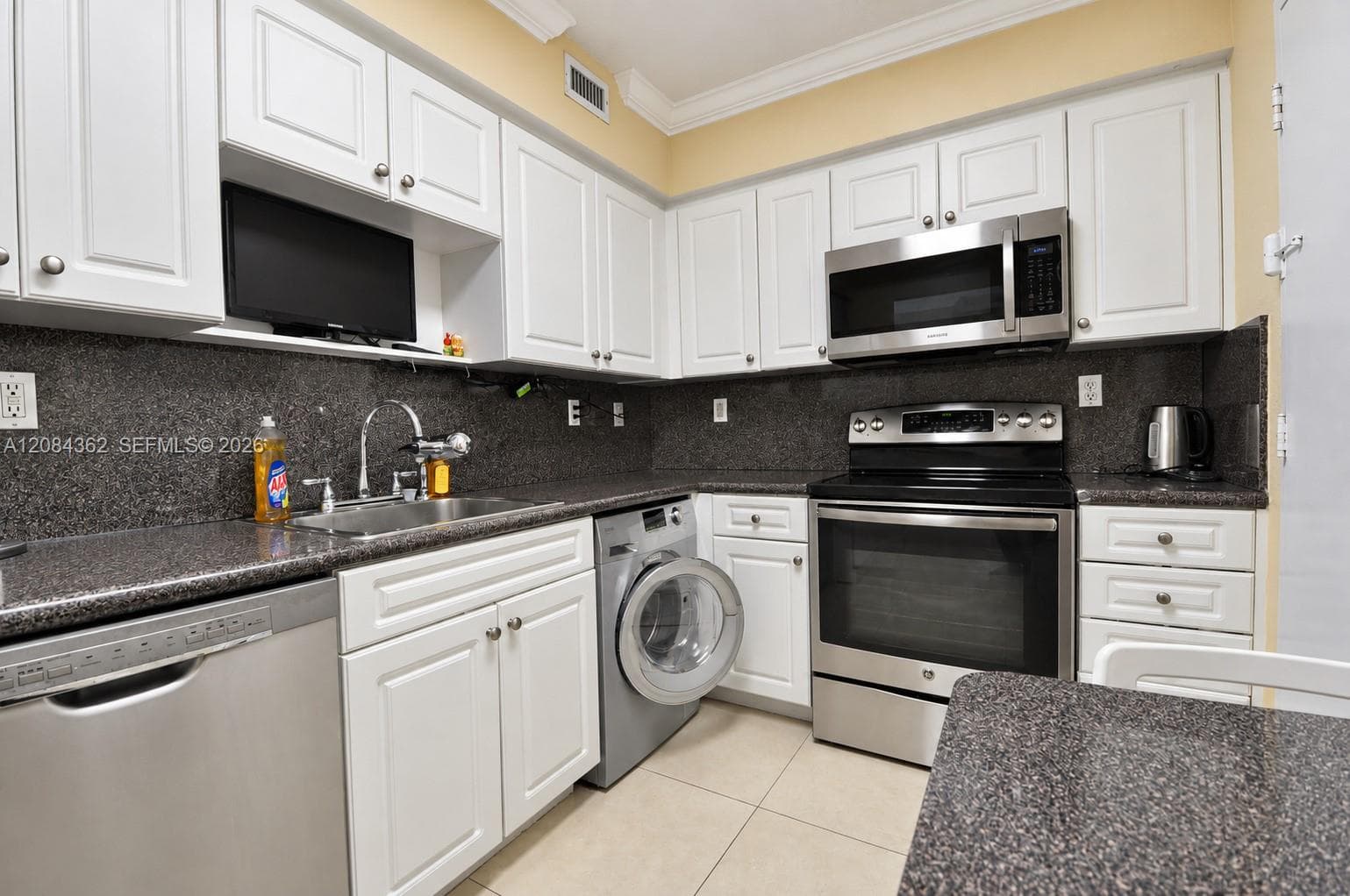 2501 S Ocean Dr # 323, Hollywood, FL 33019 photo 9