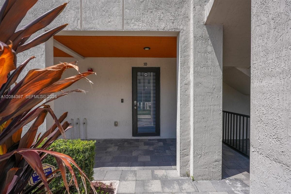 10455 NW 82nd St # 10, Doral, FL 33178 photo 3