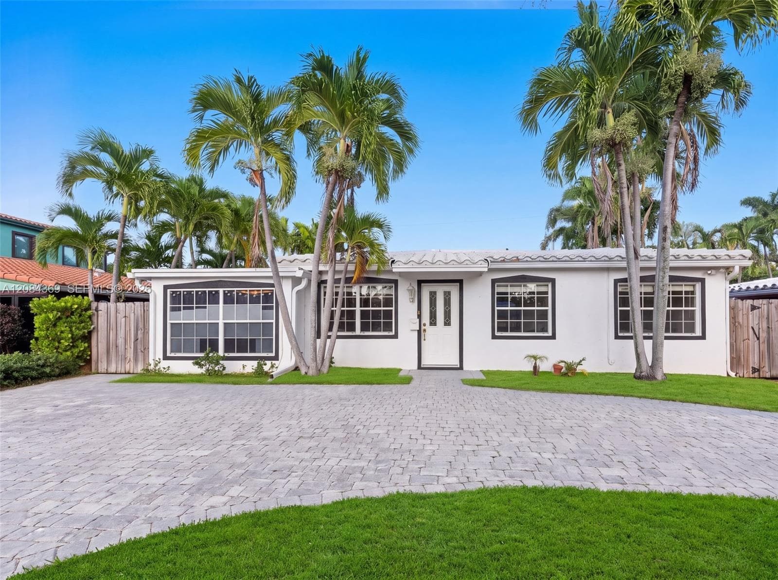 1716 NE 17th Ave, Fort Lauderdale, FL 33305 photo 8