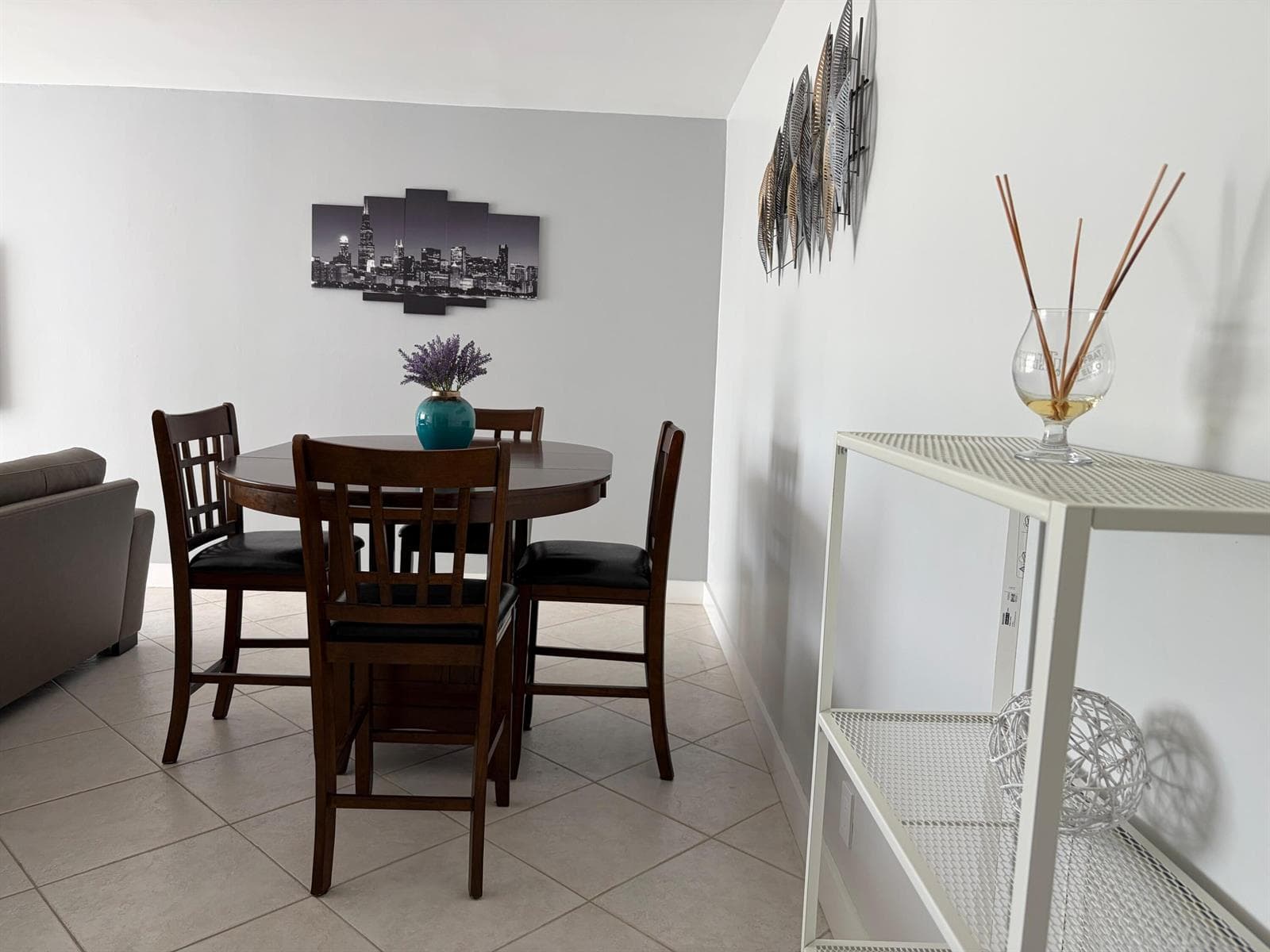 137 GOLDEN ISLES Drive # 412, Hallandale Beach, FL 33009 photo 6