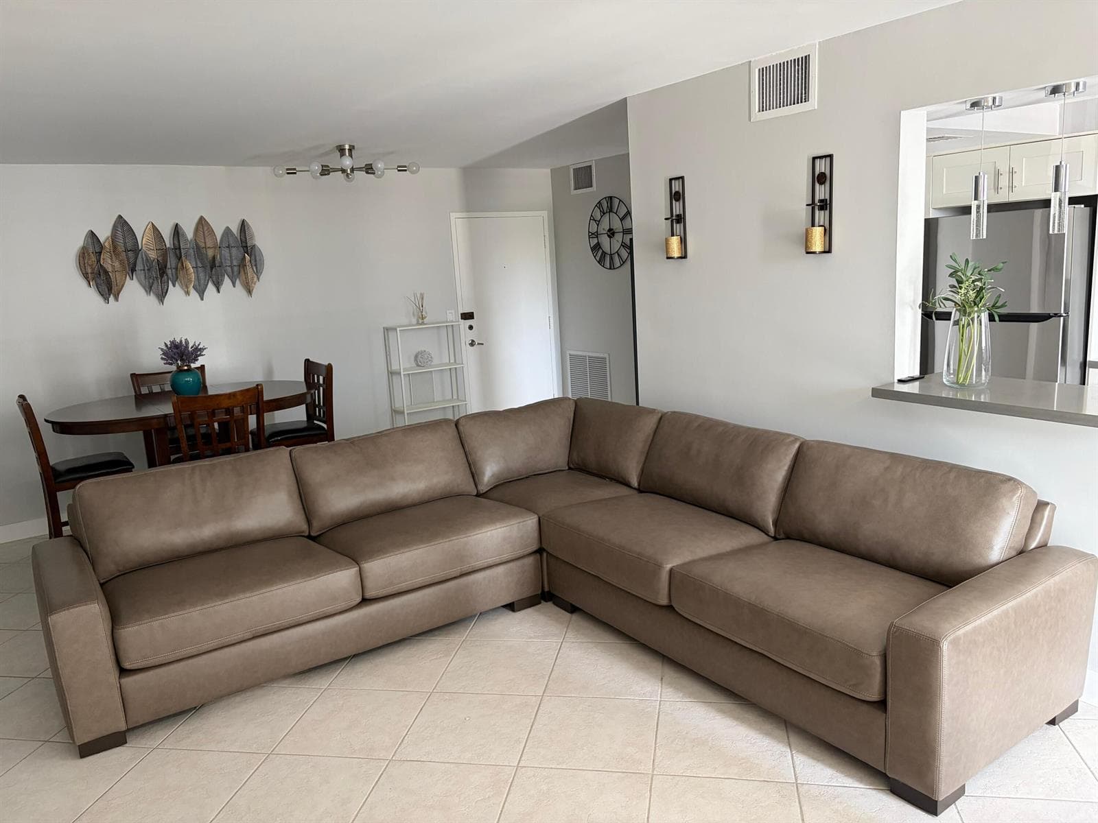 137 GOLDEN ISLES Drive # 412, Hallandale Beach, FL 33009 photo 9