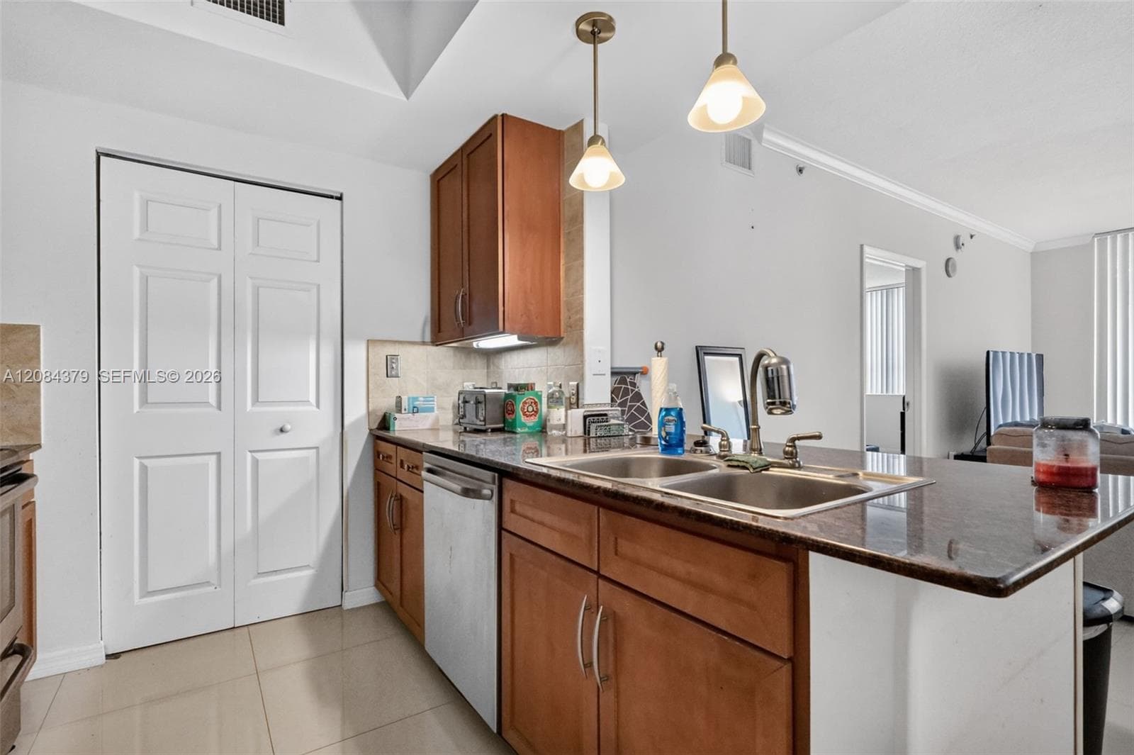 2000 N Bayshore Dr # 317, Miami, FL 33137 photo 4