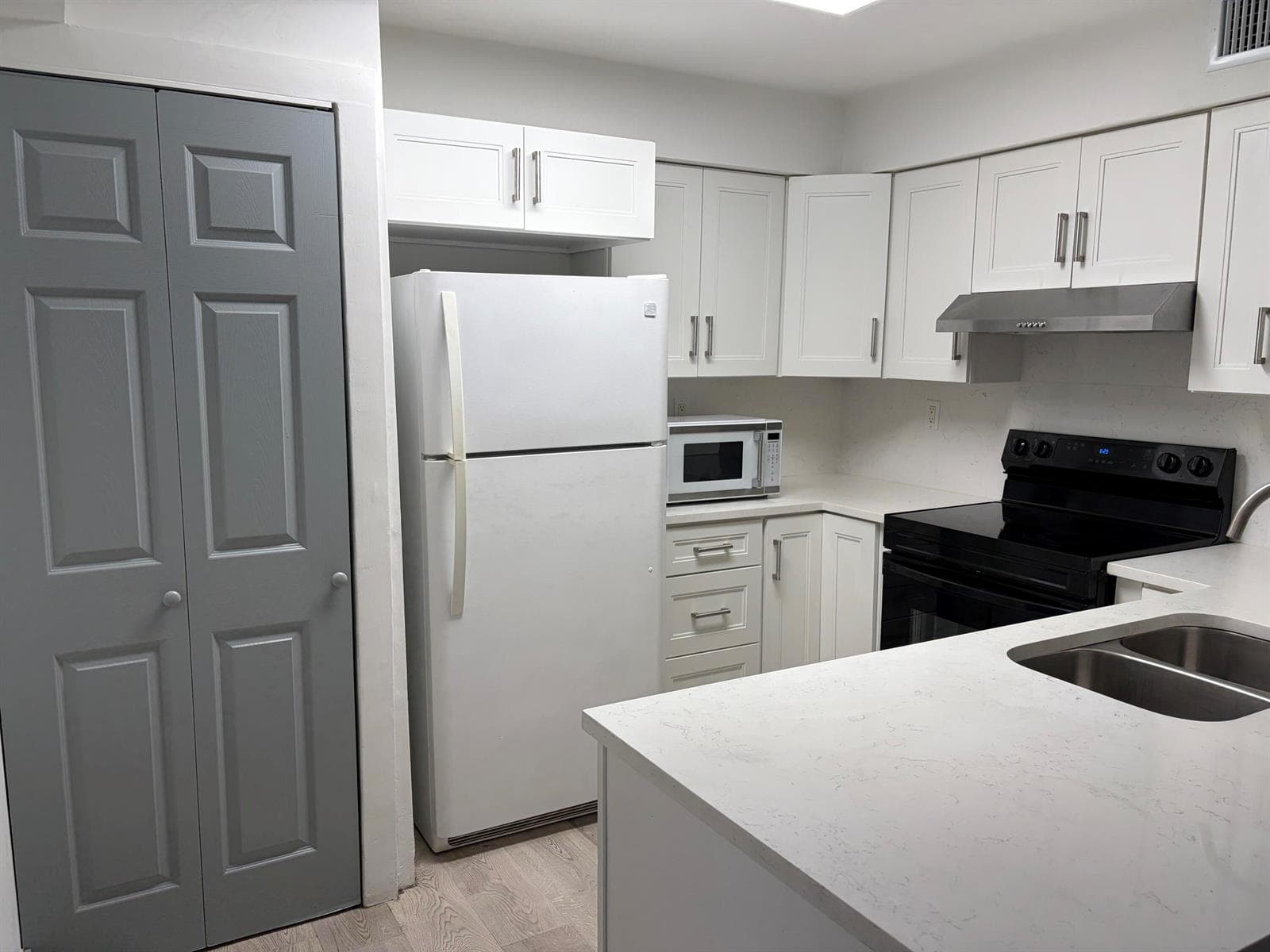 10292 NW 9th Street Circle # 103, Miami, FL 33172 photo 3