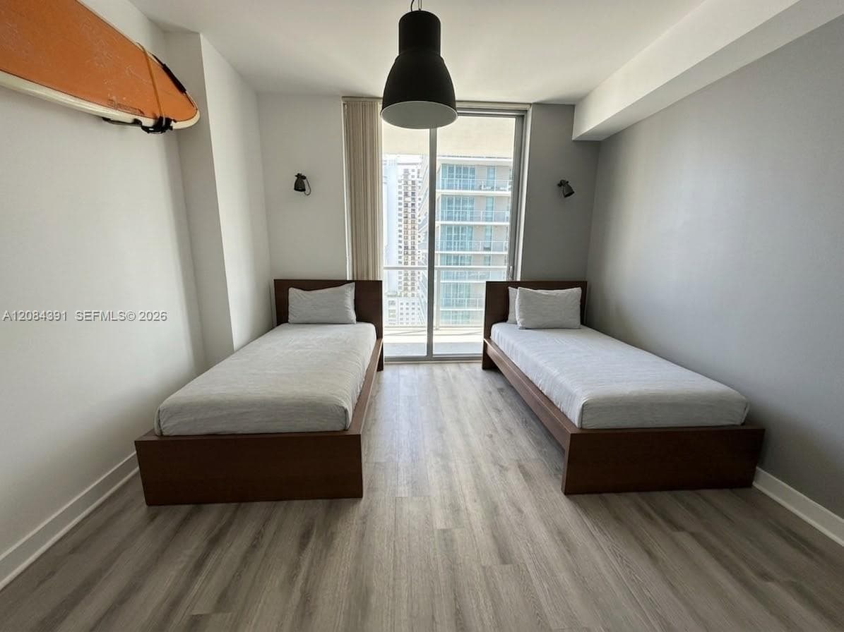 79 SW 12th St # 2410-S, Miami, FL 33130 photo 8