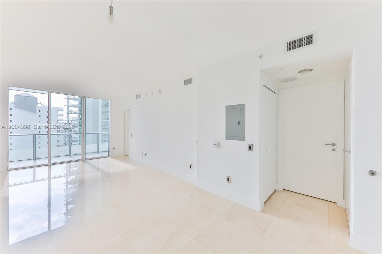 1300 Brickell Bay Dr # 1206, Miami, FL 33131 photo 5