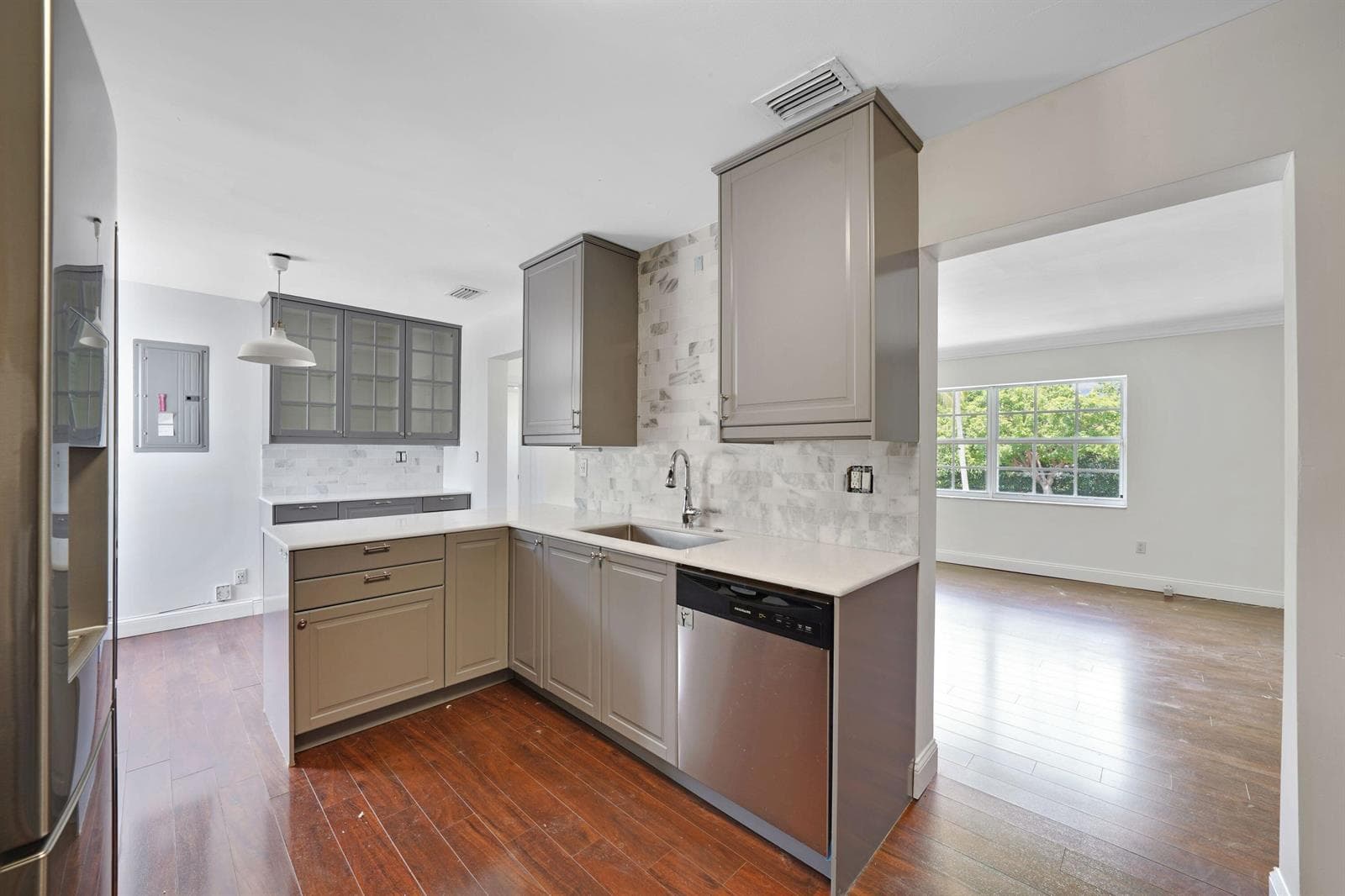 500 NW 120TH Street, Miami, FL 33168 photo 6