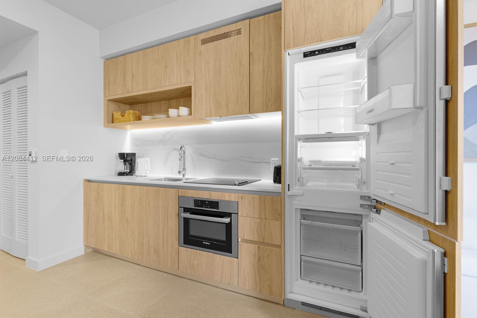11 NE 6th St # 1503, Miami, FL 33132 photo 6